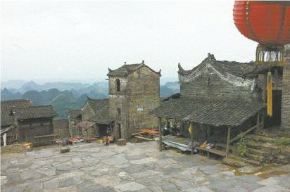 連南油嶺,古寨安好,重巒疊嶂。