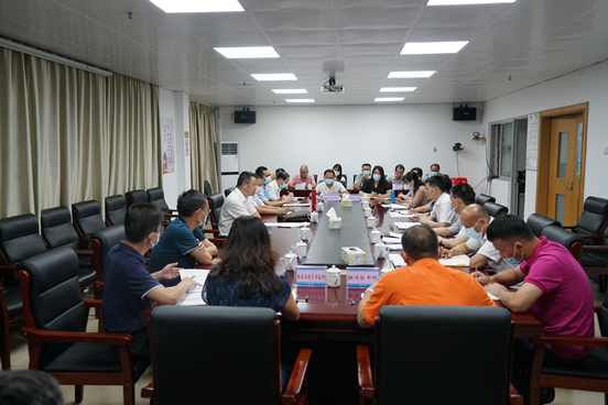 0830市委常委、常務(wù)副市長雙德會(huì)到市發(fā)展改革局調(diào)研 2665.png