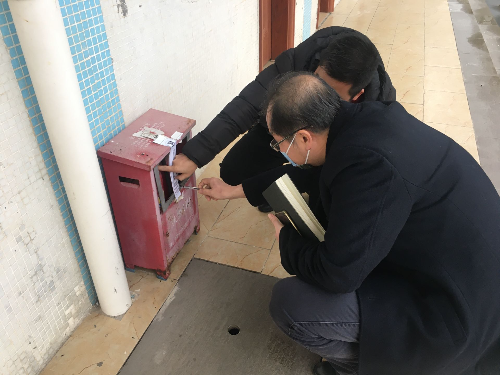 2022.02.18赴市工商技工學校開展春季開學專項檢查，查看消防設備.jpg