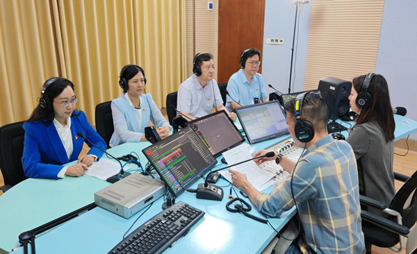 統(tǒng)計走進電臺 數(shù)據(jù)服務民生——清遠市局上線“行風熱線”節(jié)目